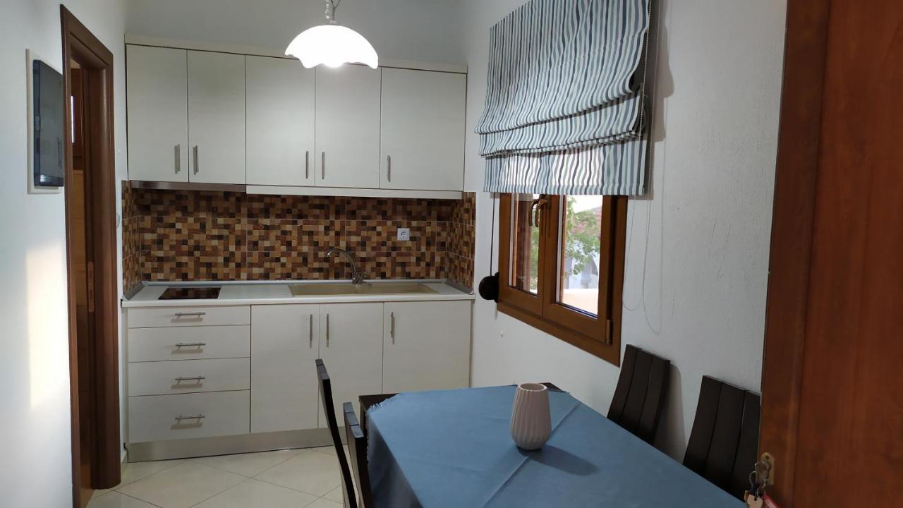 Nikitihouse Apartment *